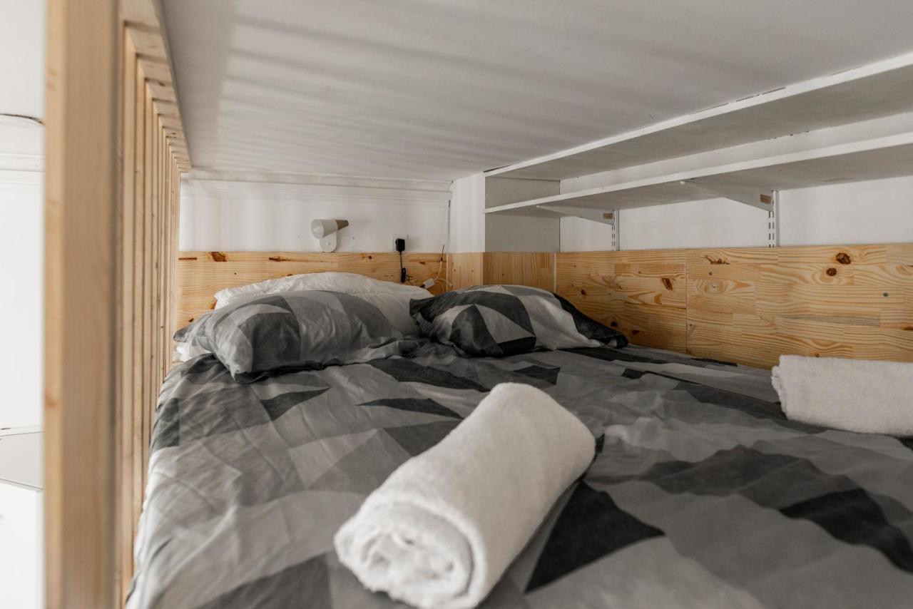 Montsejour - Superbe Climatise Mezzanine Apartment *